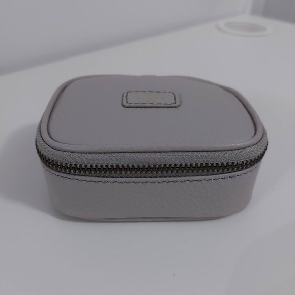 NWT Fossil Mineral Gray Leather Mimi Jewelry Box - Picture 1 of 6